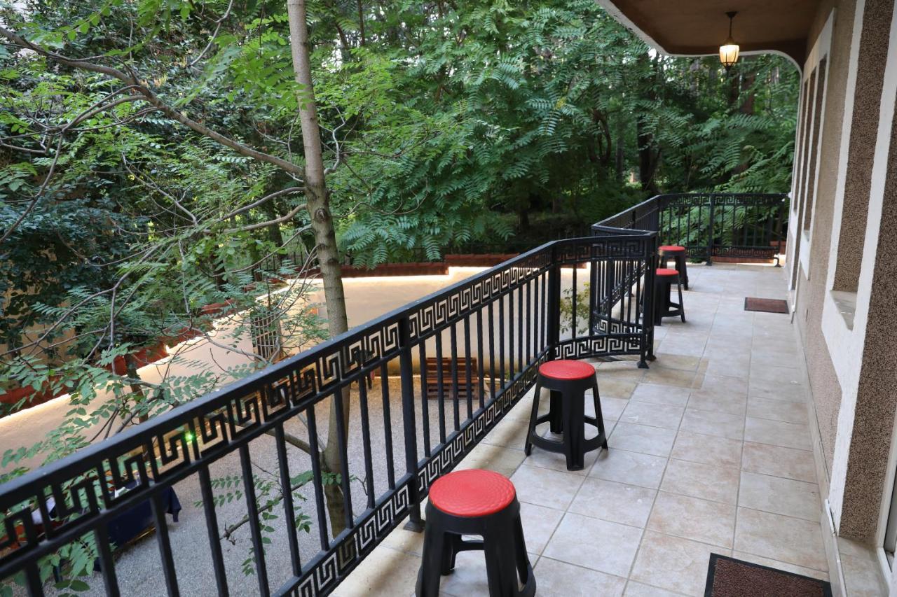 City Park Hostel Πρίστινα Εξωτερικό φωτογραφία